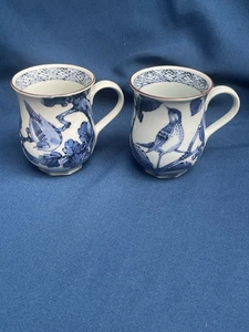 2 Vintage japanische Tassen Tasse blau & weiß Hiyodori Vogel auf Baum Porzellan Seto Ware - Bild 1 von 7