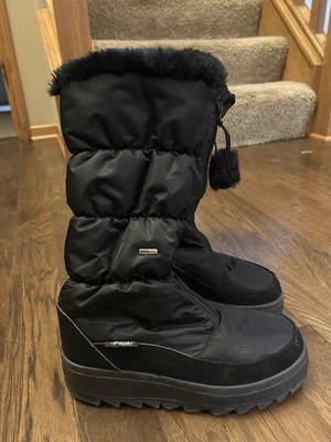 Pajar size 42 / US 10.5 Canada Toboggan Snow Boots Black Quilted Faux Fur K25 - Image 1 of 4