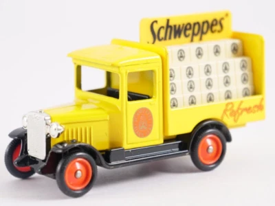 Corgi Chevrolet Drinks Van - Immagine 1 di 4