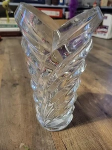Art Deco Design Mikasa Crystal Glass Wyndham 9” Vase Heart - Picture 1 of 9