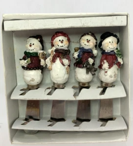 Cheese Spreaders Knives  (set of 4) SnowMan Christmas Theme - Picture 1 of 4