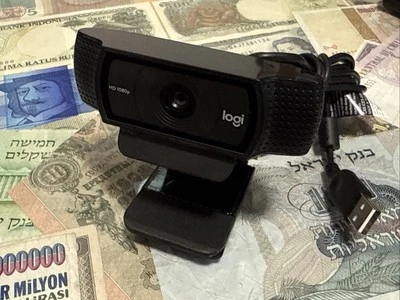 Logitech C920 V-U0028 Webcam  1080P Full HD - Image 1 of 4