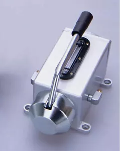Y-8 Pump Oiler lubricator Manual Hand Tools For Bridgeport Milling Machine Parts - Picture 1 of 4