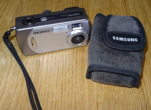 Samsung Digital Camera Digimax 401 4.0MP Silver Tested - Picture 1 of 11