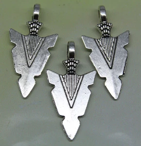 20/60X retro style arrowhead alloy charms pendants for Jewelry Making 31*15mm - Picture 1 of 3