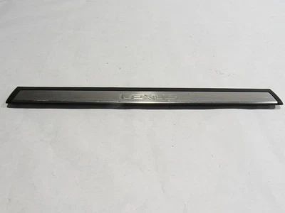 13-18 Lexus ES300H 2015 Front Right Door Sill Scuff Panel Plate Cover ; :A - Image 1 of 4