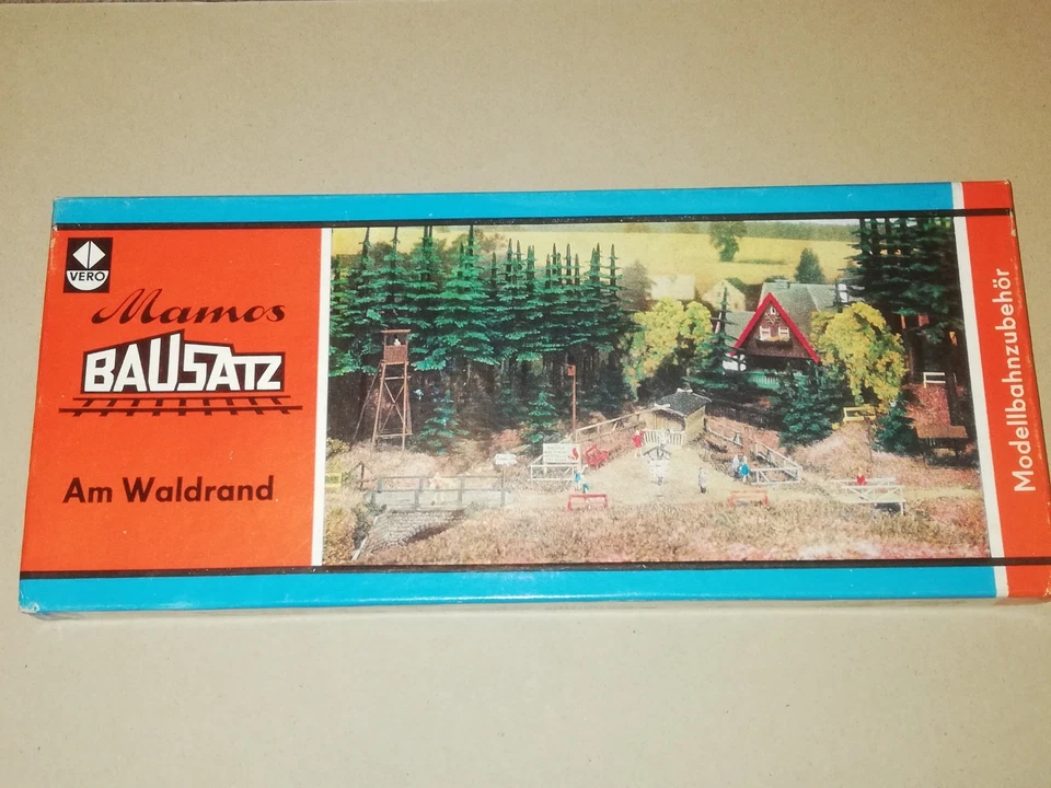 H0/TT Modelleisenbahn VERO Mamos Bausatz Am Waldrand Ungeöffnet  - Bild 1 von 1