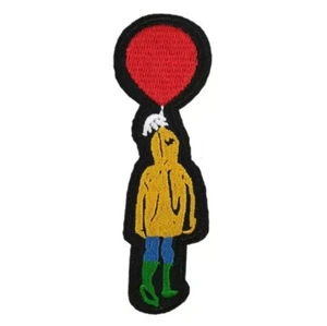 IT - GEORGIE WITH RED BALLOON - EMBROIDERED IRON-ON PATCH - Picture 1 of 1