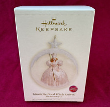Glinda the Good Witch Arrives 2006 Hallmark Wizard Of Oz Christmas Ornament NEW