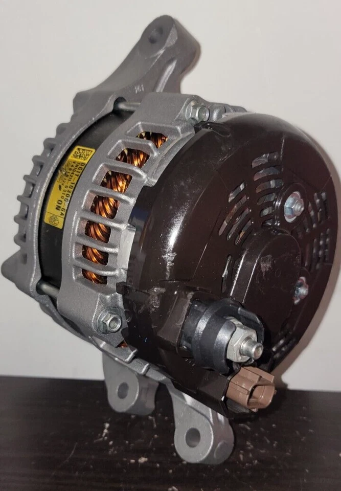 Ford Taurus Alternator L4 2.0L Vin 9 2013 To 2017 /175Amps/OEM/By RR_Alternators - Image 1 of 4