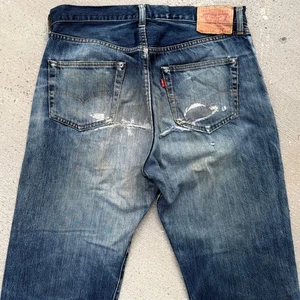 Jeans Levi's 501XX 1955 modello W35 L29 blu made in USA Big E, invecchiato - Foto 1 di 10