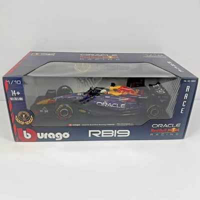 1:18 BBurago F1 Max Verstappen #1 Oracle Red Bull Racing RB19 2023 Las Vegas GP - Image 1 of 4
