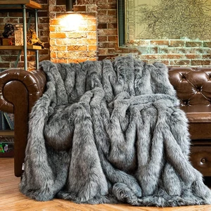 Silver Grey Faux Fur Throw Blanket for Couch, Bed, Fake Fur Blankets & Throws, T - Picture 1 of 12