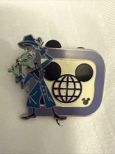 2025 Hatbox Ghost Walt Disney World serie D spilla Disney nascosta spilla Topolino - Foto 1 di 1