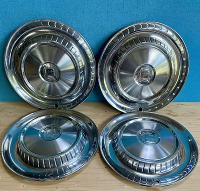Juego de 4 tapacubos cabeza Dodge Coronet Lancer Royal Knights 1957 14 pulgadas Foto 1 de 4