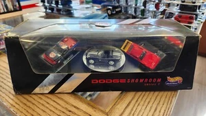 Hot Wheels Dodge Showroom Serie 1 Juego de 3 Carros Caja No Como Nuevo - Imagen 1 de 9