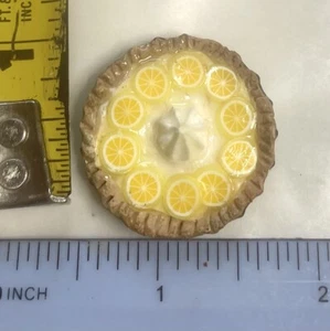 Miniature Dollhouse New Handmade 1:12 Scale Lemon Pie - Picture 1 of 1