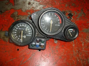 CBR 900 SC28 Tacho Tachometer Cockpit Instrumente Armaturen Tachoeinheit 92-93 - Bild 1 von 2