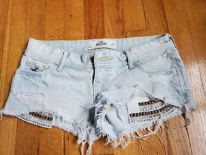 Hollister Size 1 W 25 Cutoffs Frayed Bedazzled Pockets - Picture 1 of 12