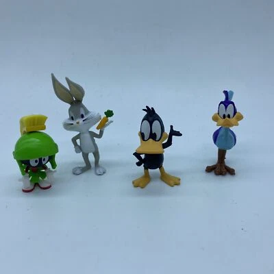 Lot of 4/Set Looney Tunes Bugs Bunny Daffy Duck Marvin The Martian Mini Figure - Image 1 of 4