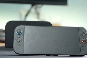 Nintendo Switch 2 (Console only) - Boxed, basically brand new, 256gb w/ Joycons - Picture 1 of 16
