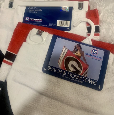 Brand New NCAA Georgia Bulldogs Full Size Beach & Home Decor Towel 30" X 60" Cover