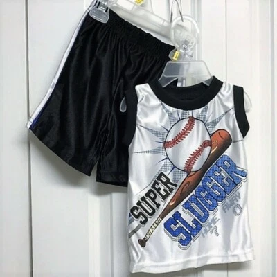 Conjunto de Camisa Atlética y Pantalones Cortos U.S.A Blanco Negro Gráfico Super Slugger Talla 12M Foto 1 de 4