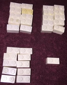 31 LEGO 1x2 White Bricks (ID 3004/300401) Building Blocks Used - Picture 1 of 1