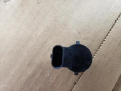 Sensor de asistencia de estacionamiento para parachoques delantero 17 Q7 SOLAMENTE, ID# 5Q0919275CGRU Foto 1 de 4
