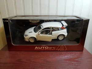 AutoArt 1999 Ford Focus WRC Test Car 1:18 Scale Rally Diecast Street Model White - Picture 1 of 4