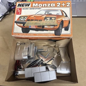 Caja de alas de coche Sprint 1/24 en caja AMT Monza 2+2 - Imagen 1 de 9