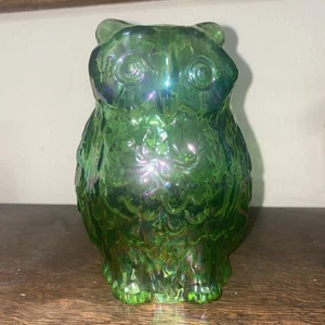 Vintage Fenton For Levay Green Iridescent Glass Owl Figurine Shade 1977 #134/276 - Picture 1 of 7