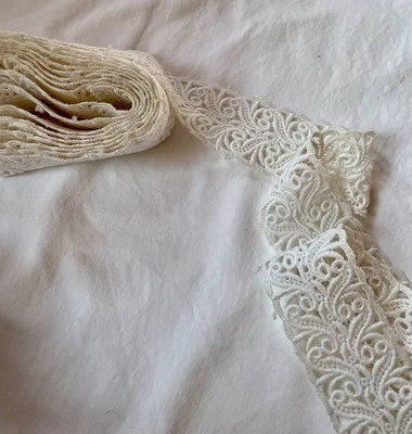 Borde de encaje - blanco - por media yarda Foto 1 de 4