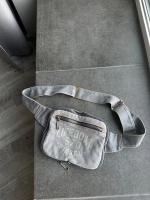 Bolsa de cintura Diesel vintage avant gard logotipo grande jeans Y2K - Imagem 1 de 4