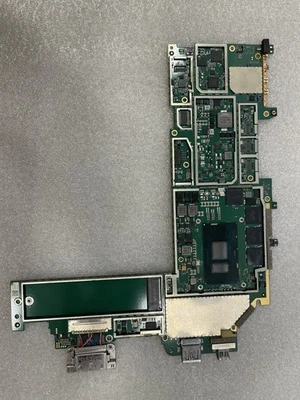 Microsoft Surface Pro 4 X911788-009 motherboard - for parts only ! - Image 1 of 4