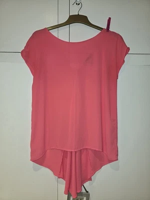 Forever 21 Love 21 Coral Waterfall Back Top Preowned Size M - Image 1 of 3