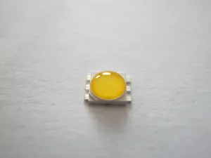 ASMT-JY31-NSU01, 3 Watt LED,140°,350mA,70lm, 2700-3500K, 4x4mm,Warmweiß,10 Stück - Bild 1 von 4