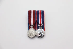 Queen's Diamond Jubilee And King's Coronation Court Mounted Miniature Medals - Picture 1 of 2