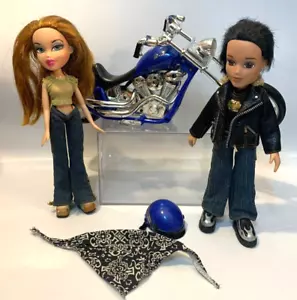DE COLECCIÓN RARO Bratz Boyz Motocicleta Estilo Presentación Cade/Meygan 2003 (C2) - Imagen 1 de 6