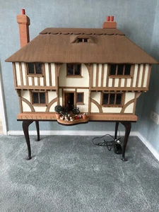 Dolls House, Collectable Country Mouse (The Biddeden House) Excellect Condition - Picture 1 of 8
