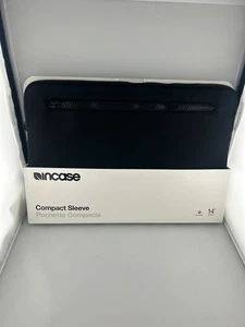 Incase Compact Sleeve for Macbook Pro 14" - Picture 1 of 2