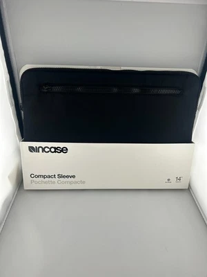 Funda compacta Incase para Macbook Pro 14" Foto 1 de 2