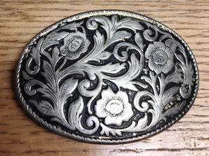 Western Cowboy Silver Colored Engraved Belt Pin Buckle Fits 1-1/2" Strap - Picture 1 of 2