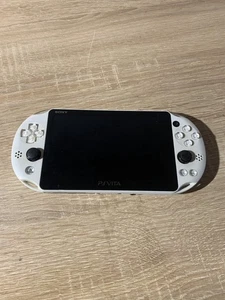 6080 PS VITA PCH-2000 Glacier White TESTED Excellent - Picture 1 of 13