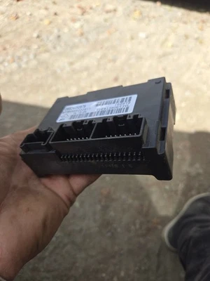 GMC Suburban Yukon Tahoe 2007-2013 módulo de control de caja de transferencia 24252878 ¡OEM! Foto 1 de 3