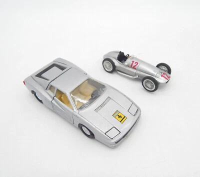 Ferrari SS-913 (China) & Brumm Mercedes-Benz 1:43 - beschädigt - Bild 1 von 4