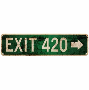 Exit 420 Sign - Picture 1 of 4