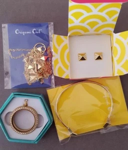 Authentic Origami Owl Studded In Gold Locket Set HOSTESS EXCLUSIVE W/ LOCKET - Picture 1 of 6
