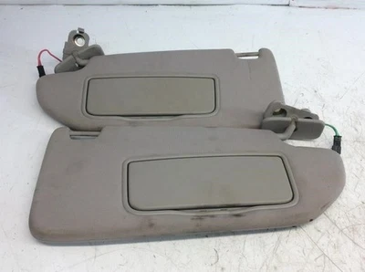 03-06 Volvo XC90 Driver Left & Passenger Right Sun Visor Sunvisor N - Image 1 of 4