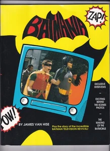 Batmania tpb 1st Print Batman 1966 Batmobile Adam West Julie Newmar Yvonne Craig - Bild 1 von 2